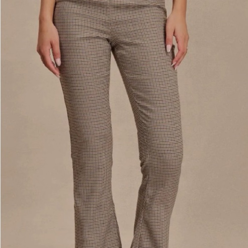 Meshki Sweeney Mid Rise Buckle Straight Leg Pant- Tan Check